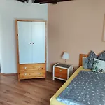 Italia ゲストハウス 4*