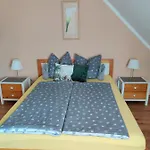 Italia ゲストハウス 4*