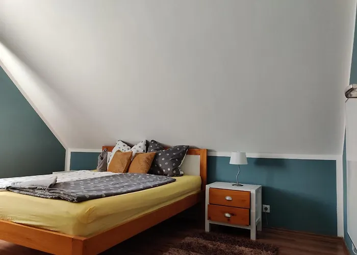 Italia בית הארחה שיופוק